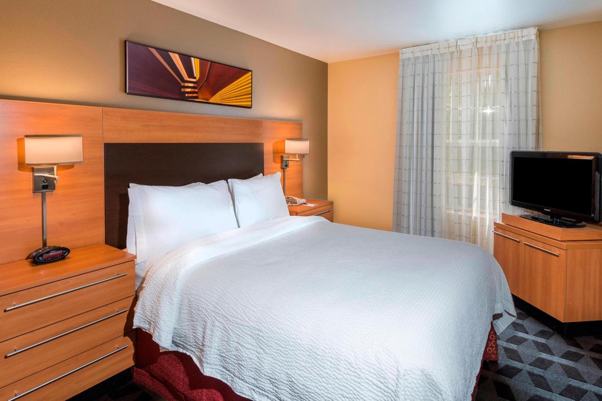 Towneplace Suites By Marriott Atlanta קנסואו מראה חיצוני תמונה