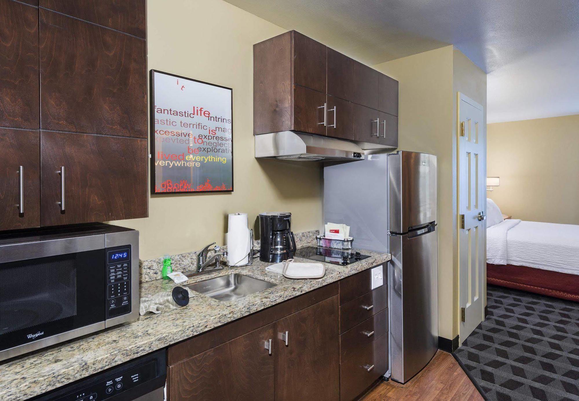 Towneplace Suites By Marriott Atlanta קנסואו מראה חיצוני תמונה