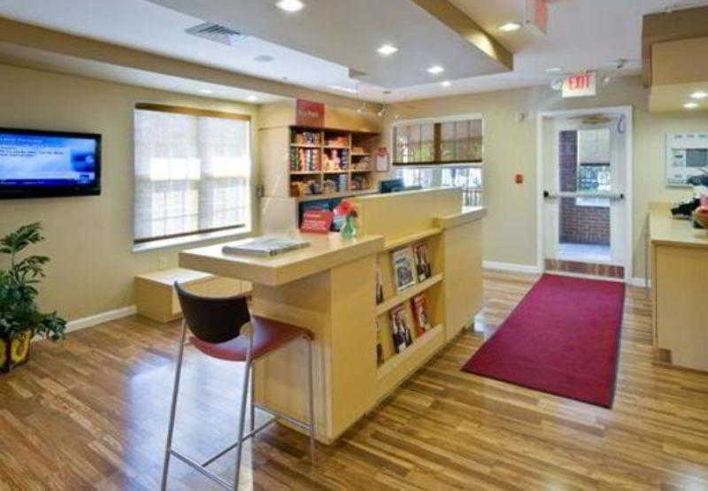 Towneplace Suites By Marriott Atlanta קנסואו מראה חיצוני תמונה